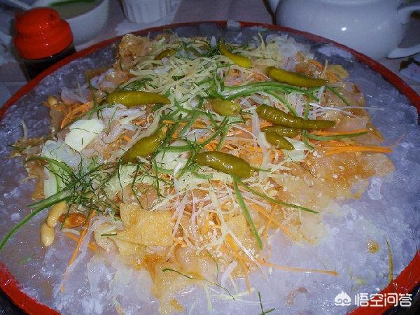 食在廣州，廚出鳳城，順德哪里有當(dāng)?shù)厝送扑]的美食？